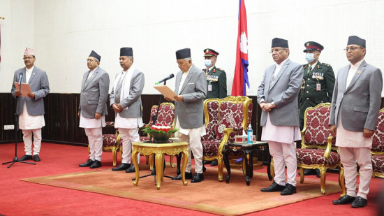एनपी साउदले लिए परराष्ट्रमन्त्रीको शपथ